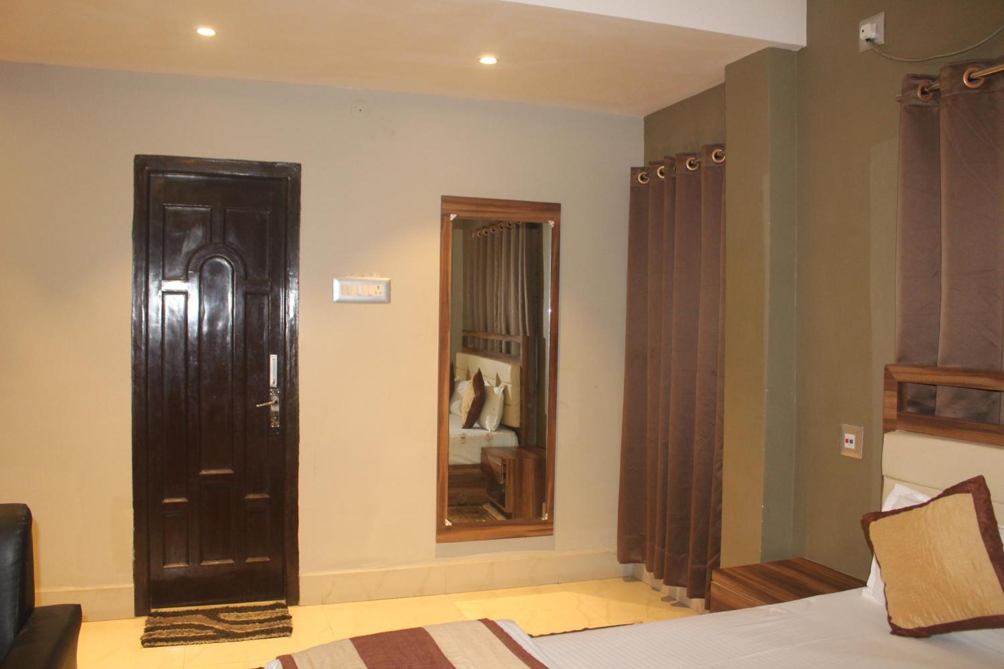 Hotel Oishi Plaza Mukutmanipur Extérieur photo