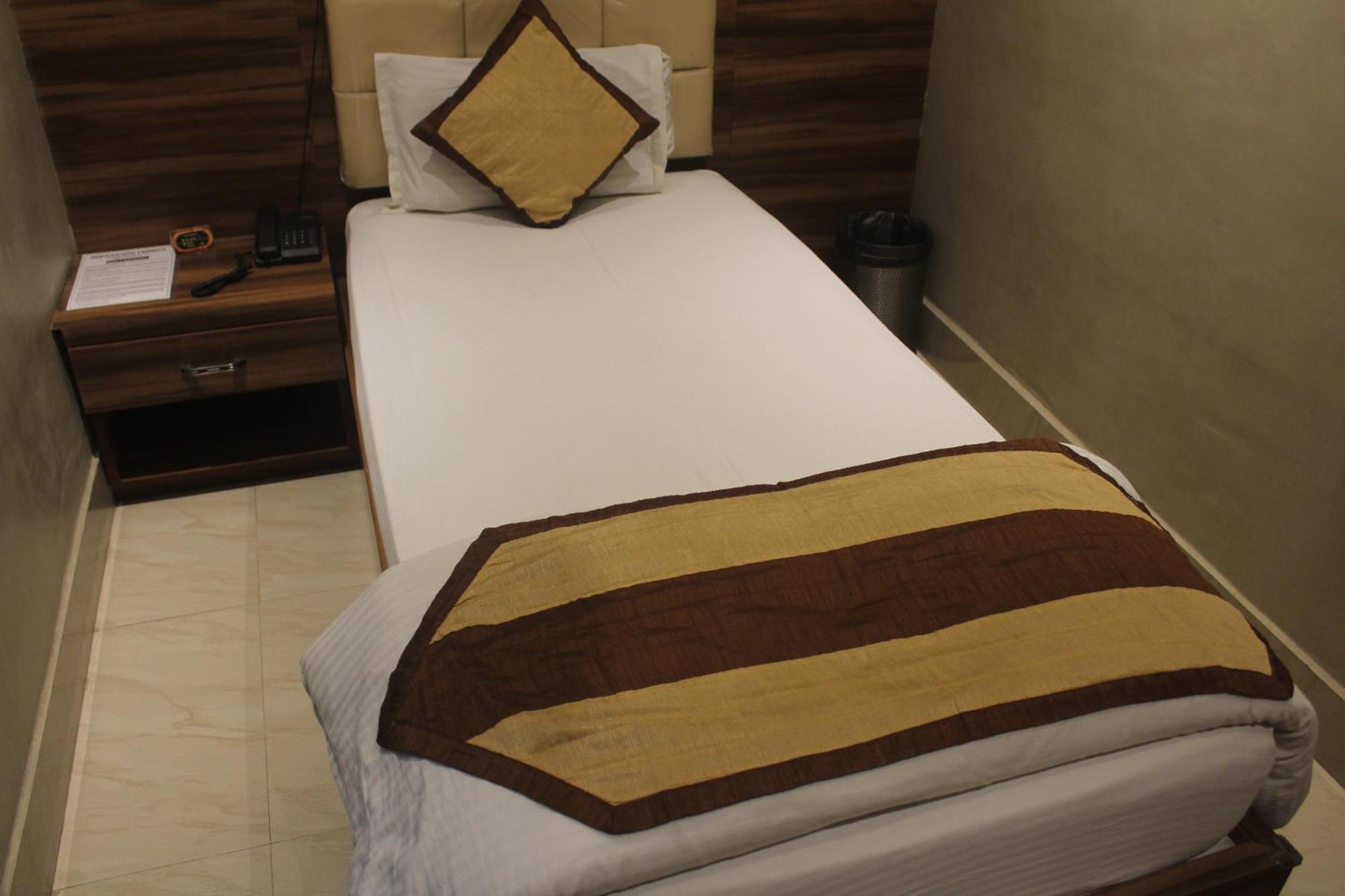 Hotel Oishi Plaza Mukutmanipur Extérieur photo