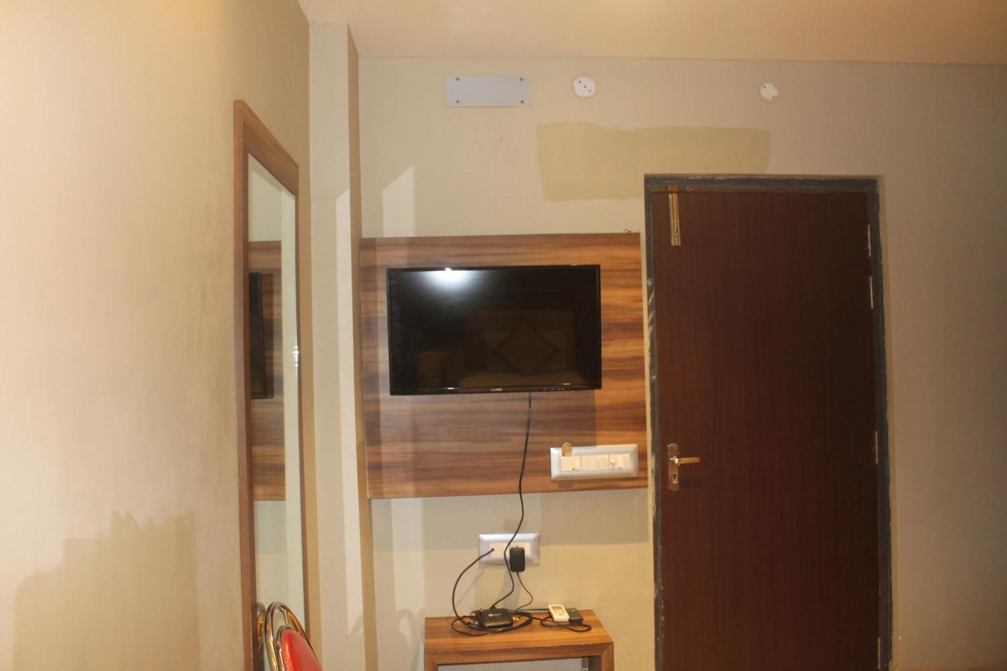 Hotel Oishi Plaza Mukutmanipur Extérieur photo