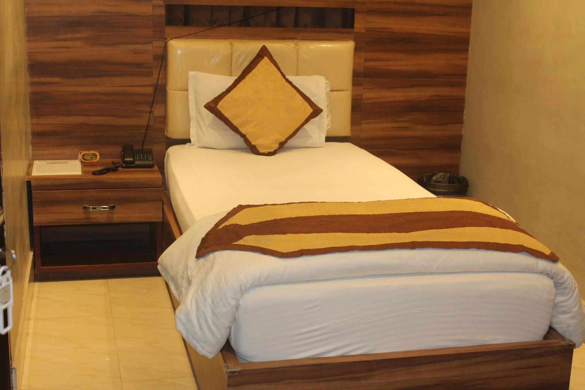 Hotel Oishi Plaza Mukutmanipur Extérieur photo