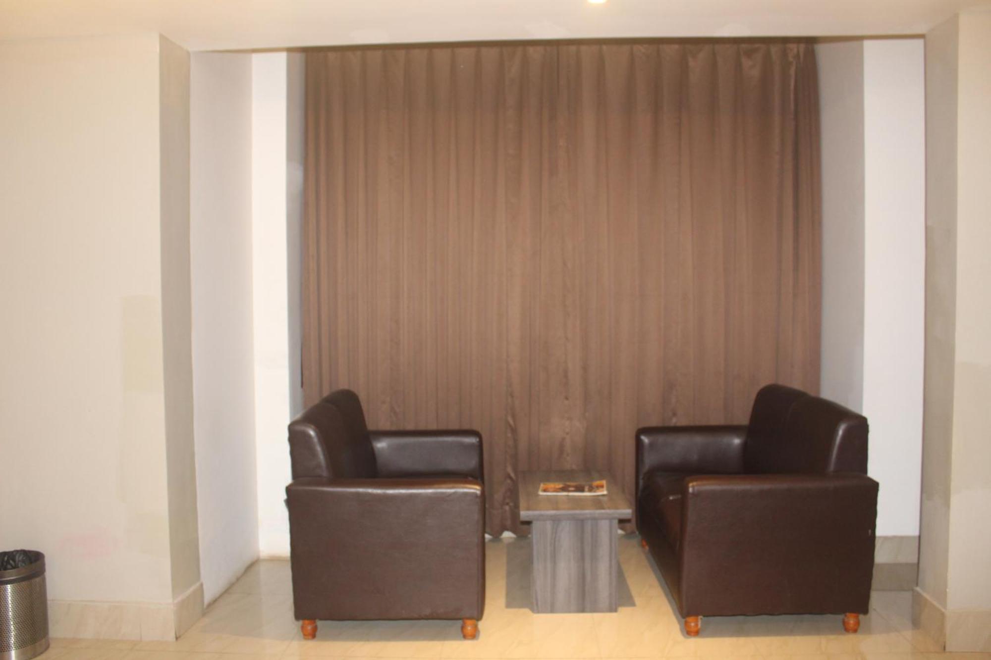 Hotel Oishi Plaza Mukutmanipur Extérieur photo